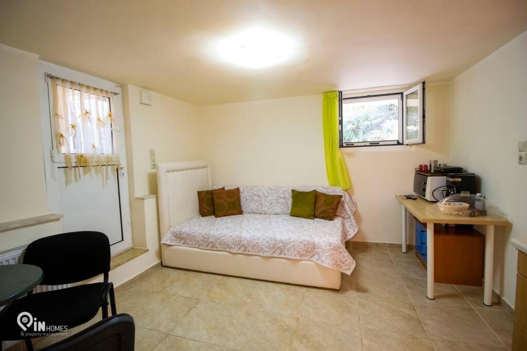 Odysseus Cozy Home Nea Makri Exterior photo
