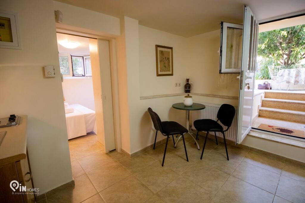 Odysseus Cozy Home Nea Makri Exterior photo