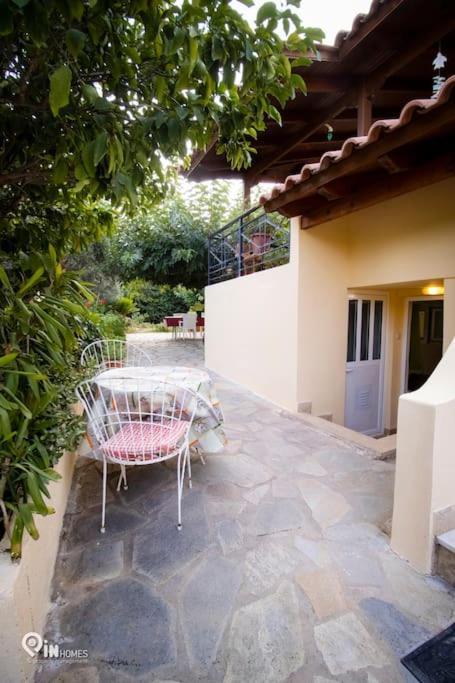 Odysseus Cozy Home Nea Makri Exterior photo